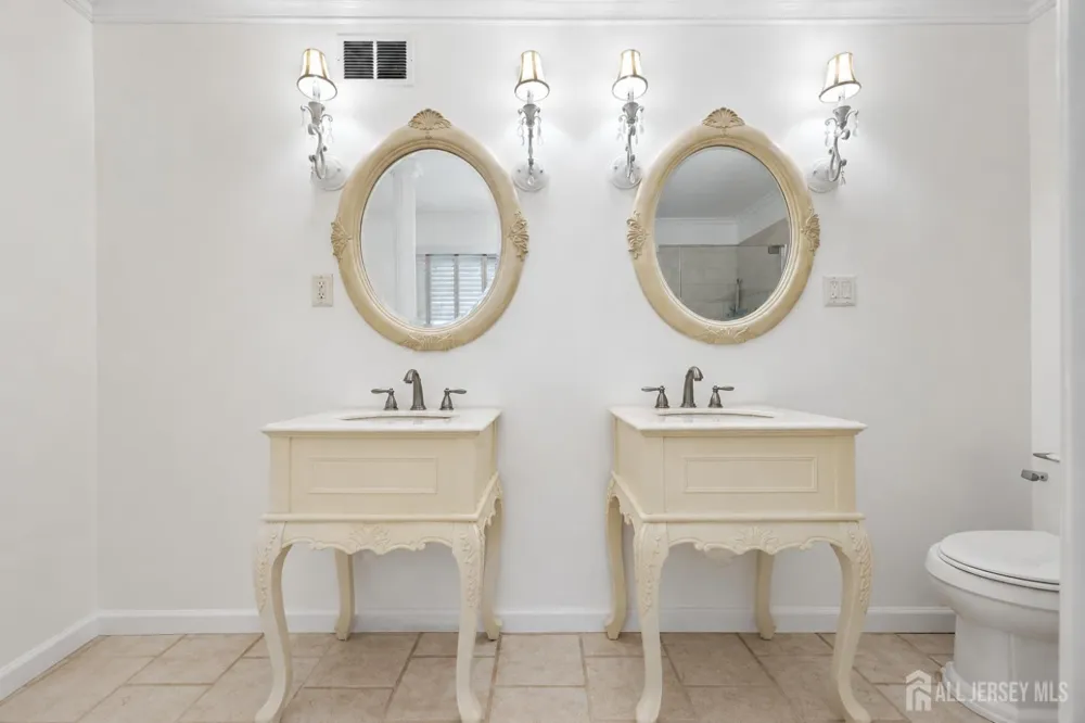 524 Lloyd Road Matawan, NJ 07747