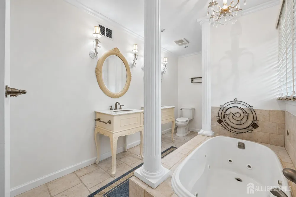 524 Lloyd Road Matawan, NJ 07747