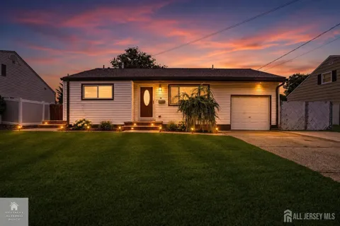 20 Albert Drive