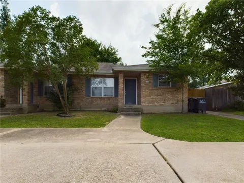 2404 Brittain Court