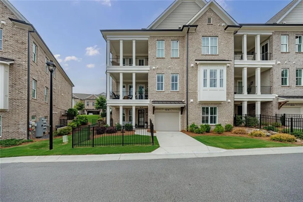 4989 Sealy Circle Peachtree Corners, GA 30092