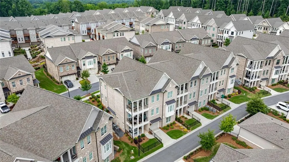 4989 Sealy Circle Peachtree Corners, GA 30092
