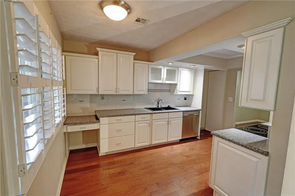 6412 Deerings Lane Peachtree Corners, GA 30092