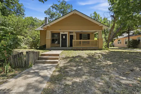 320 Kirven Avenue