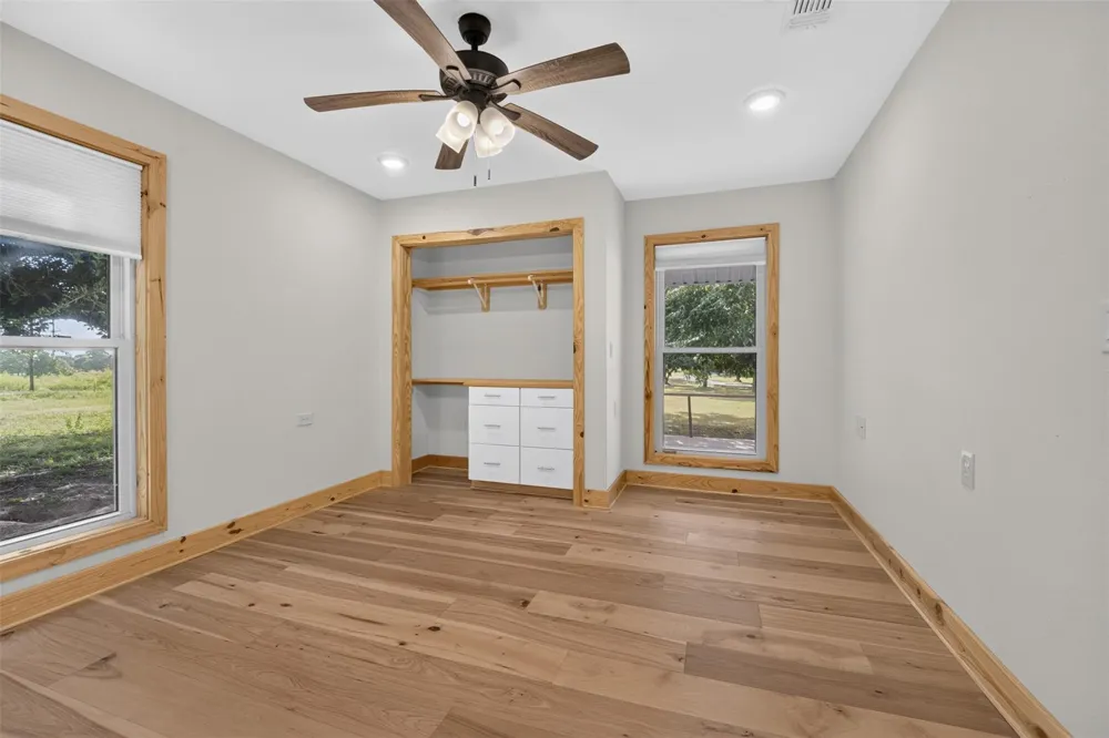 3961 Clay Creek Road Brenham, TX 77833