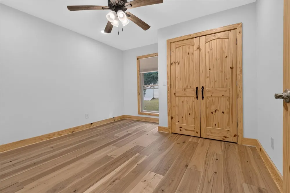 3961 Clay Creek Road Brenham, TX 77833