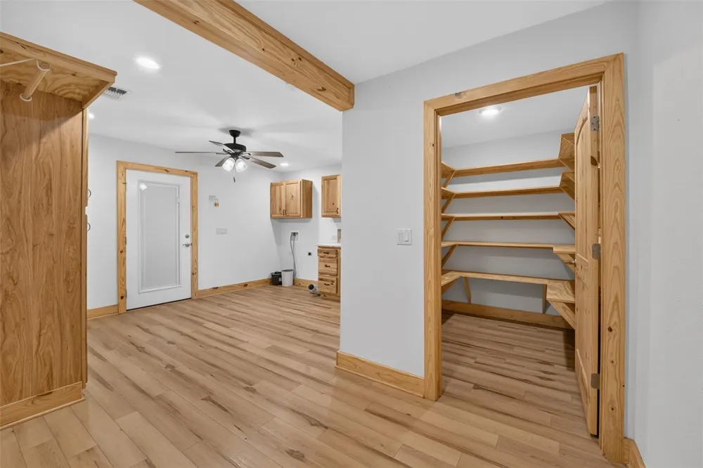 3961 Clay Creek Road Brenham, TX 77833