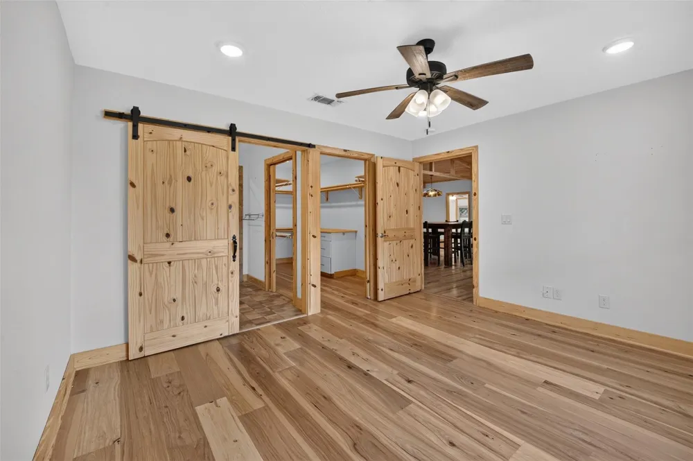 3961 Clay Creek Road Brenham, TX 77833