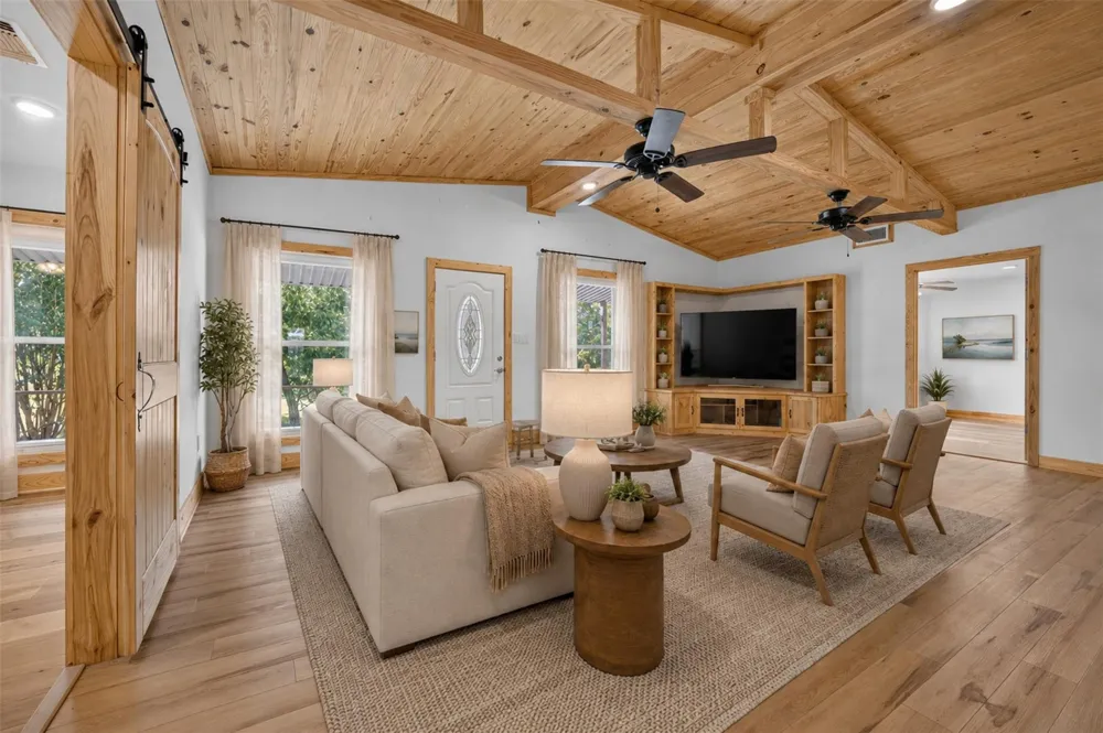 3961 Clay Creek Road Brenham, TX 77833