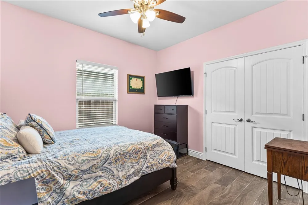 6822 Mets Court Corpus Christi, TX 78414