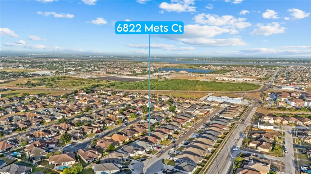 6822 Mets Court Corpus Christi, TX 78414
