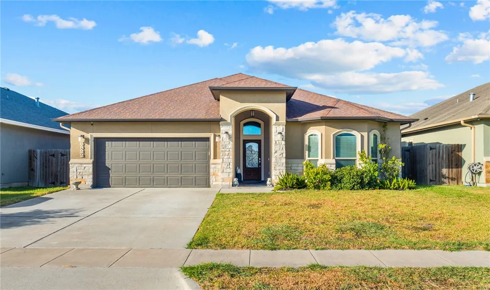 6822 Mets Court Corpus Christi, TX 78414