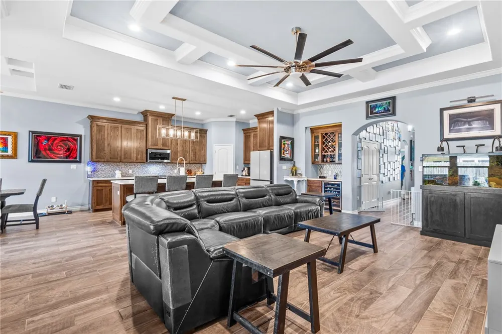 6822 Mets Court Corpus Christi, TX 78414