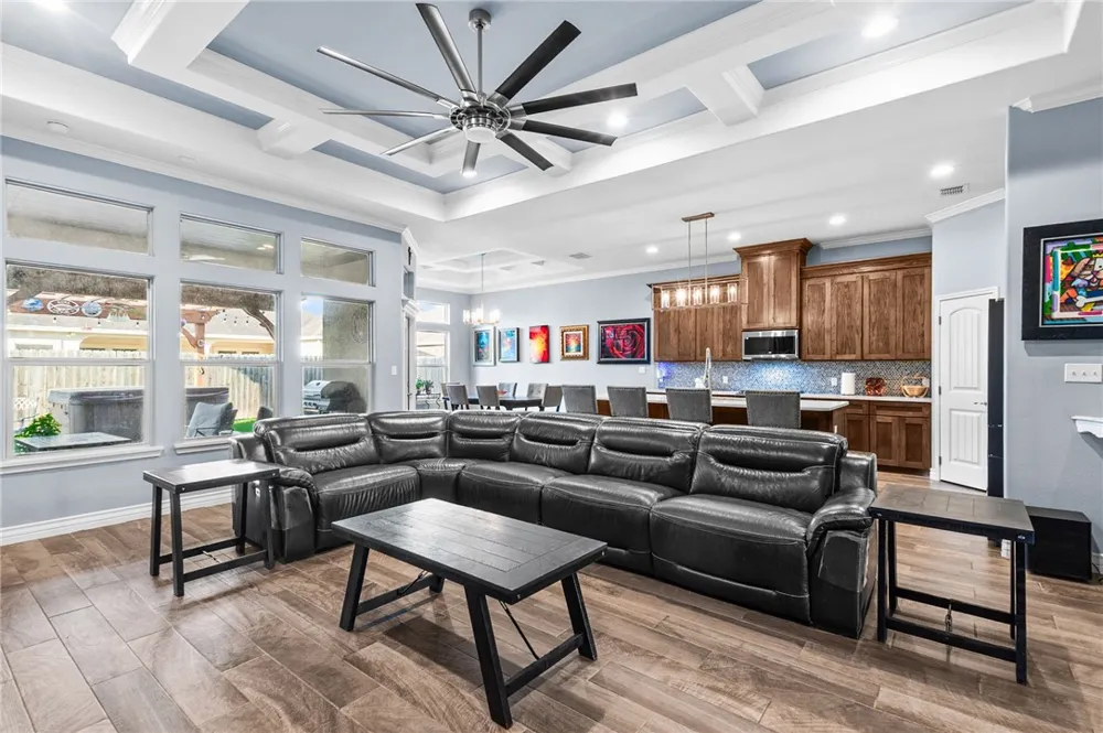 6822 Mets Court Corpus Christi, TX 78414