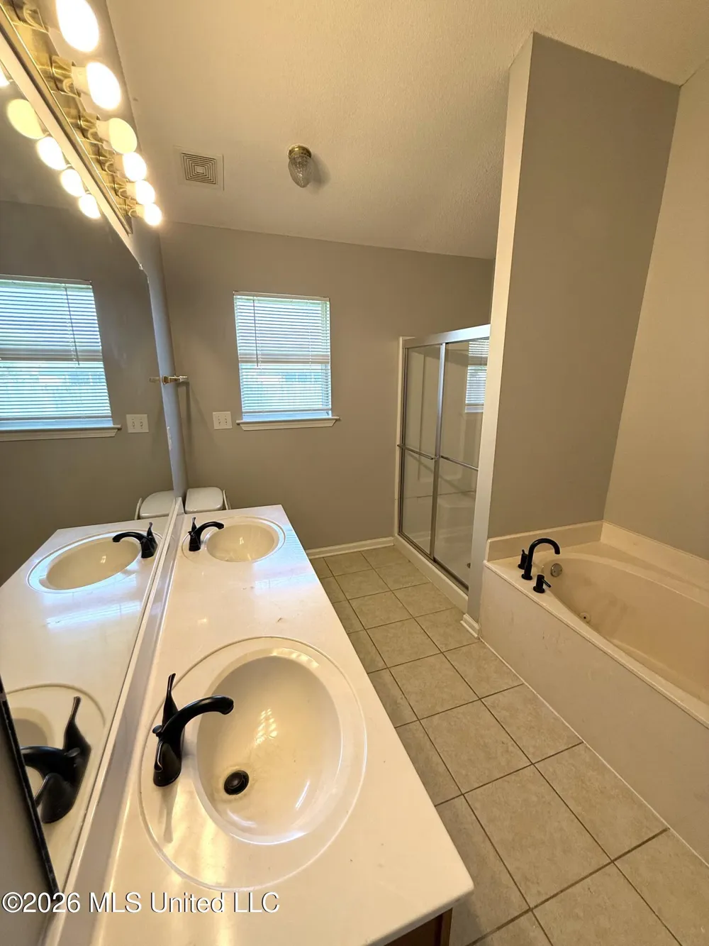 9067 Pimlico Drive Southaven, MS 38671