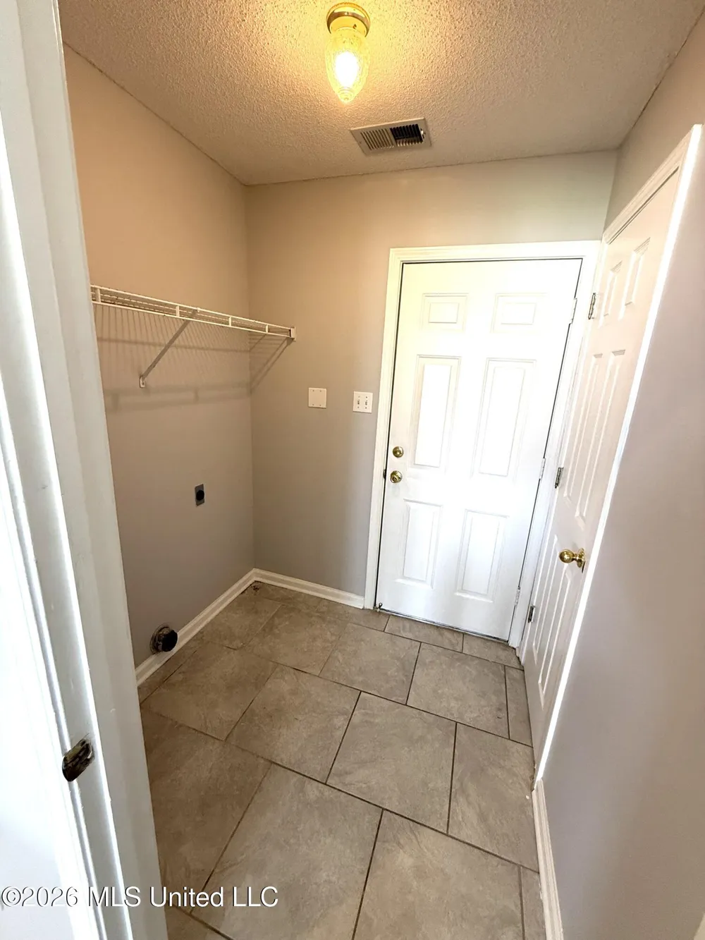 9067 Pimlico Drive Southaven, MS 38671
