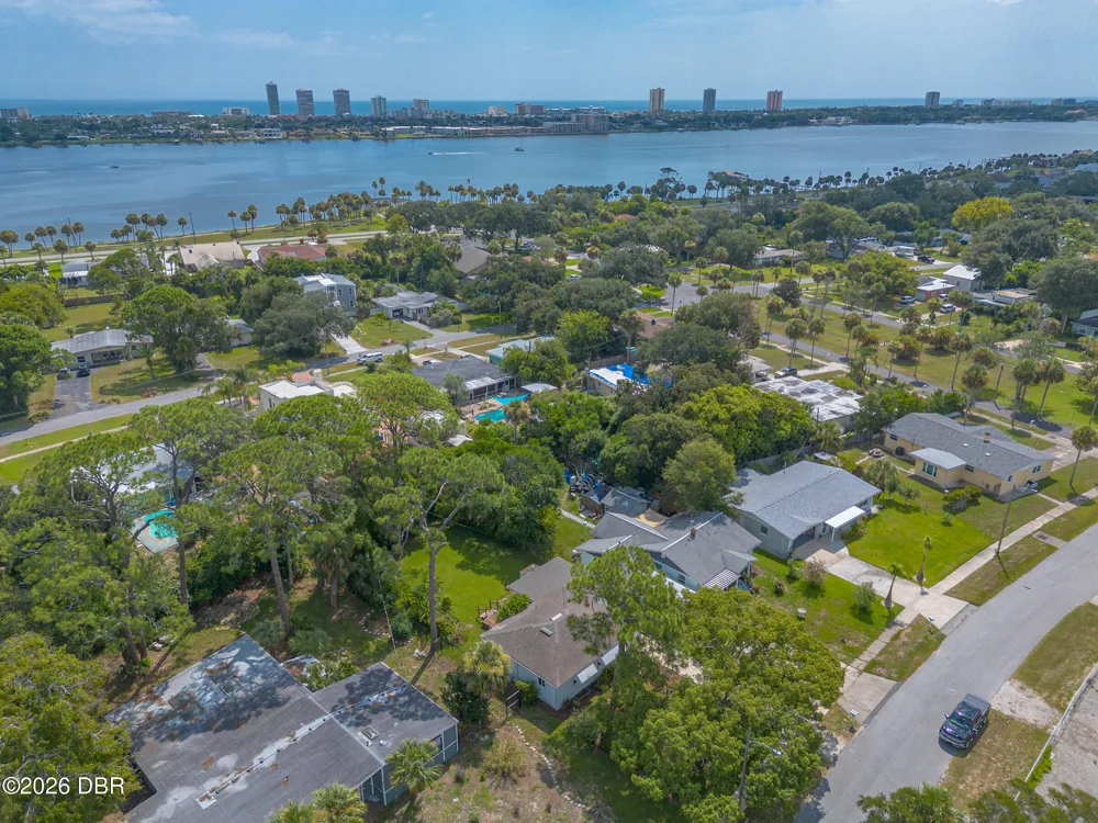 841 Cordova Avenue Ormond Beach, FL 32174