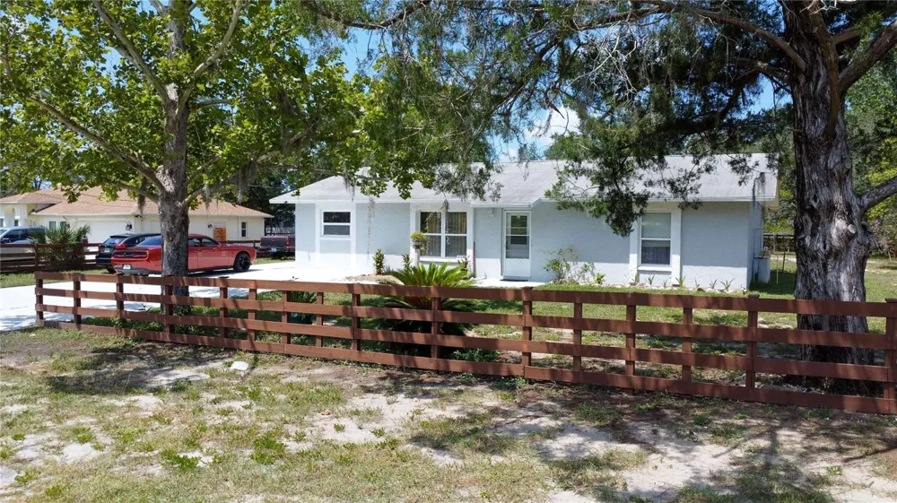 8301 WEEPING WILLOW STREET Brooksville, FL 34613