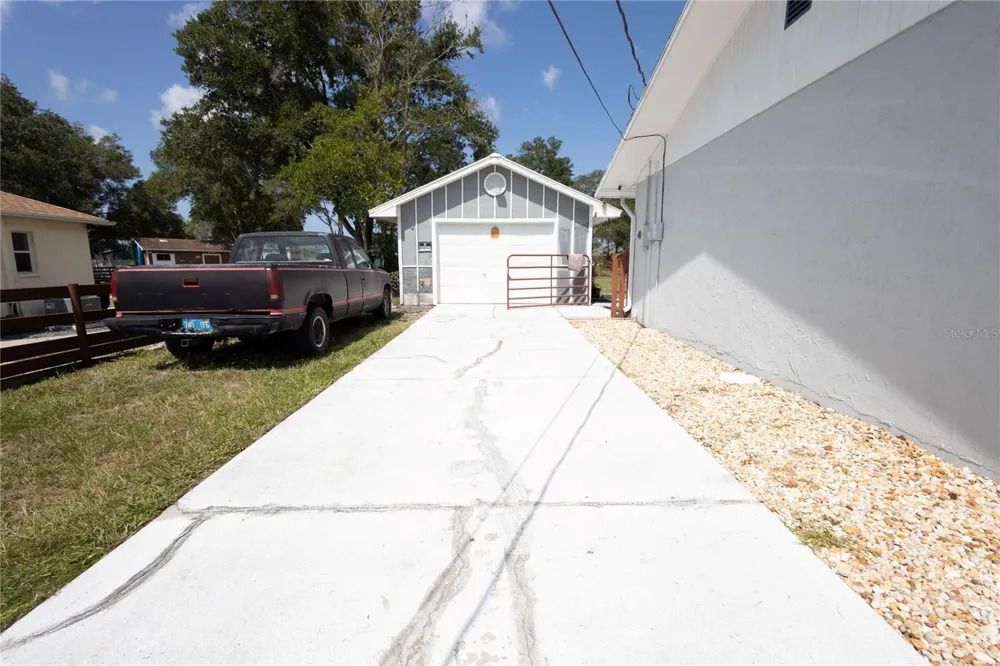 8301 WEEPING WILLOW STREET Brooksville, FL 34613