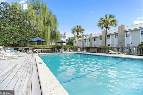 1000 Sea Island RD