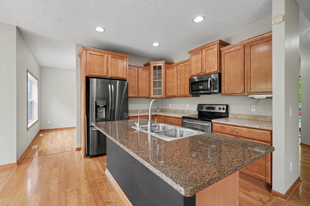 26814 Meadow Ridge Drive Elko New Market, MN 55020