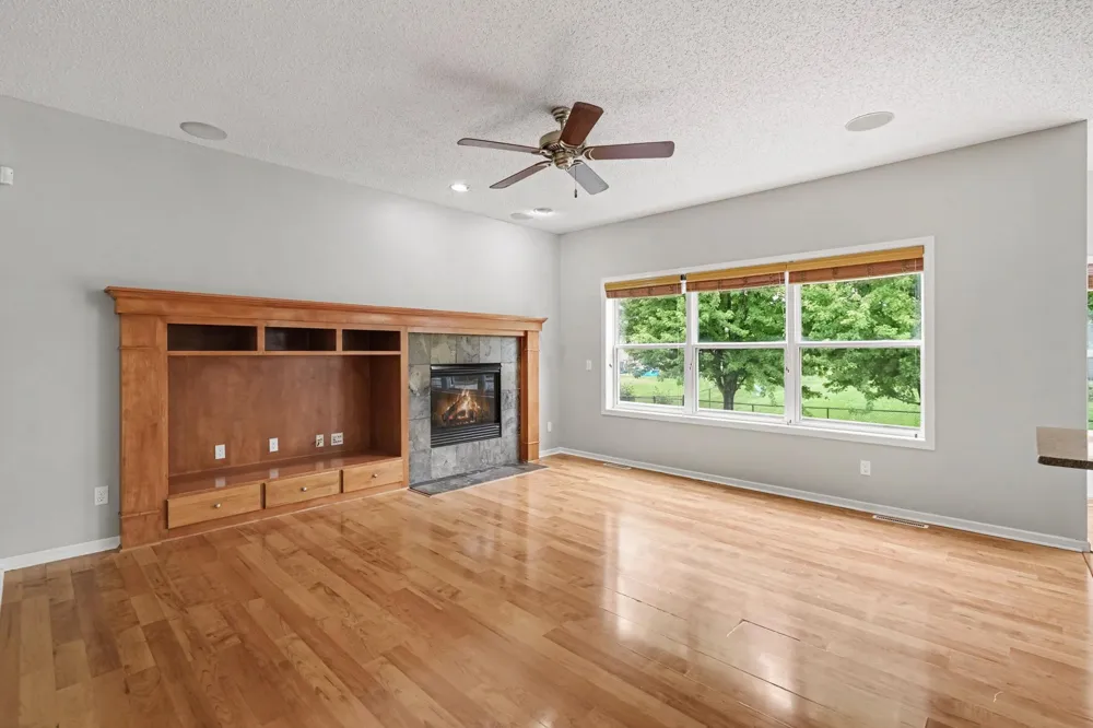 26814 Meadow Ridge Drive Elko New Market, MN 55020