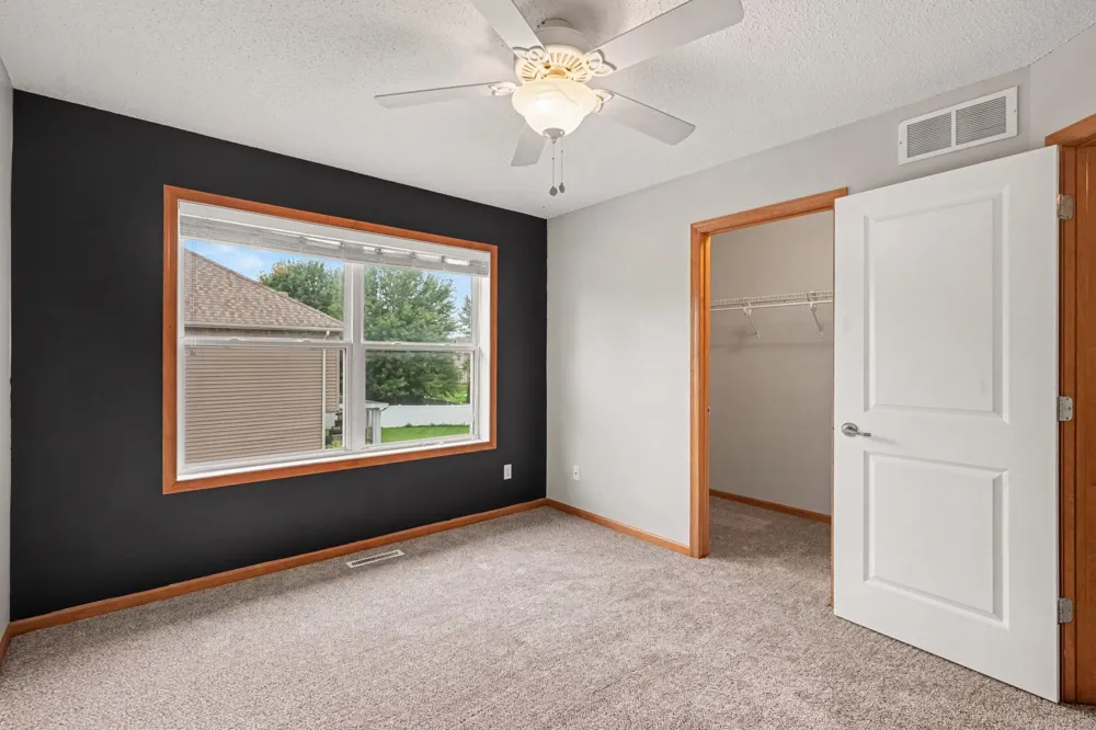 26814 Meadow Ridge Drive Elko New Market, MN 55020