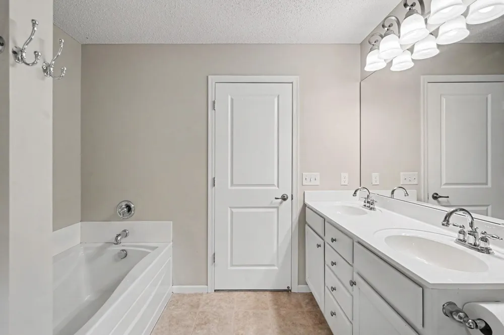 26814 Meadow Ridge Drive Elko New Market, MN 55020