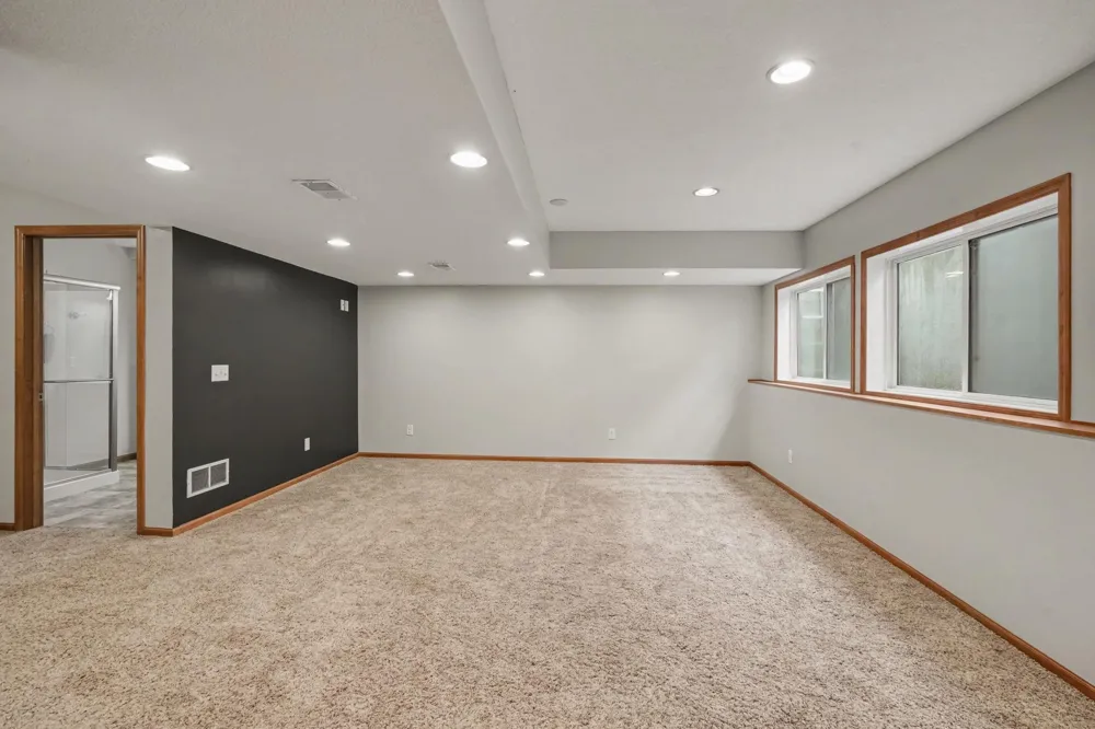 26814 Meadow Ridge Drive Elko New Market, MN 55020