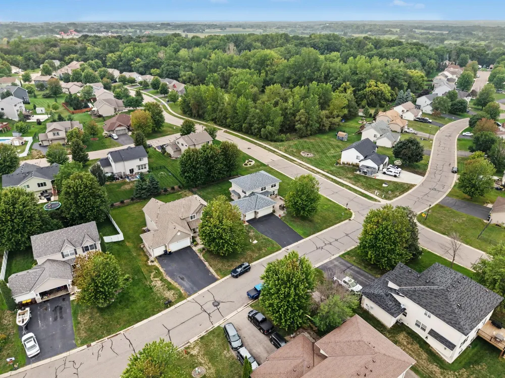 26814 Meadow Ridge Drive Elko New Market, MN 55020