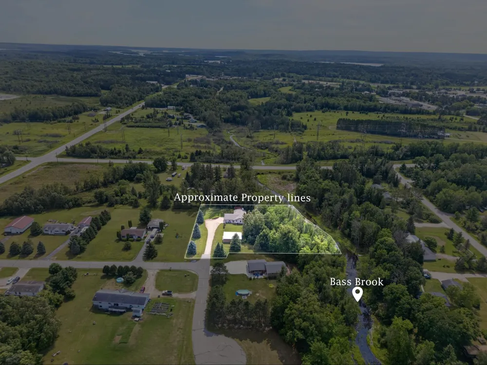 35695 Brookside Lane Cohasset, MN 55721