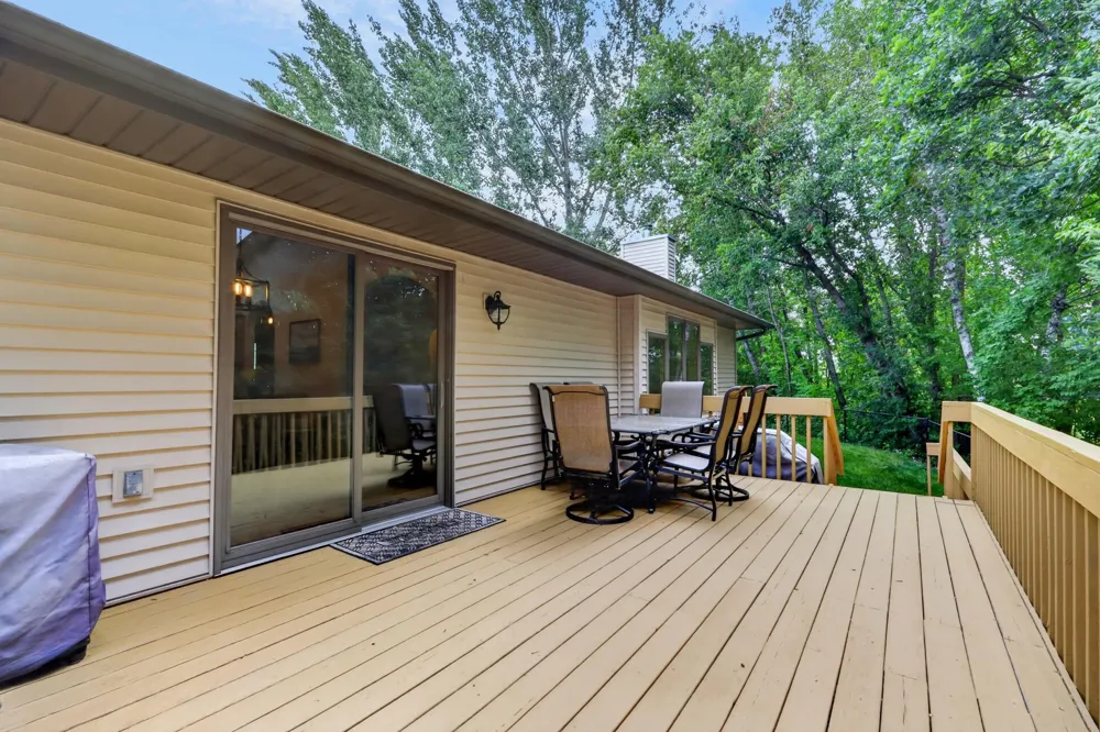 35695 Brookside Lane Cohasset, MN 55721
