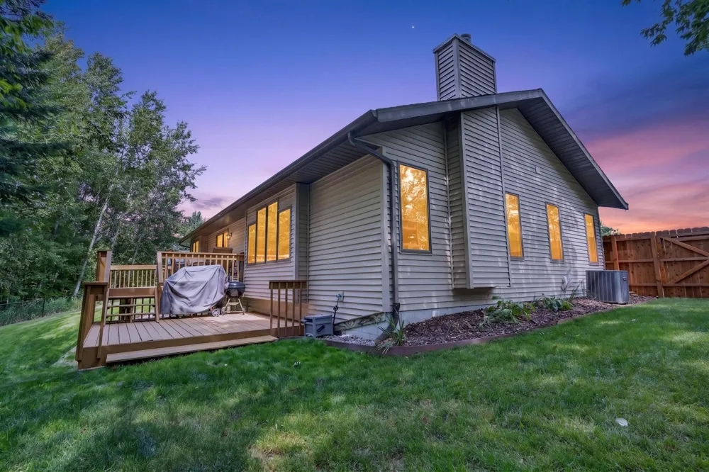 35695 Brookside Lane Cohasset, MN 55721