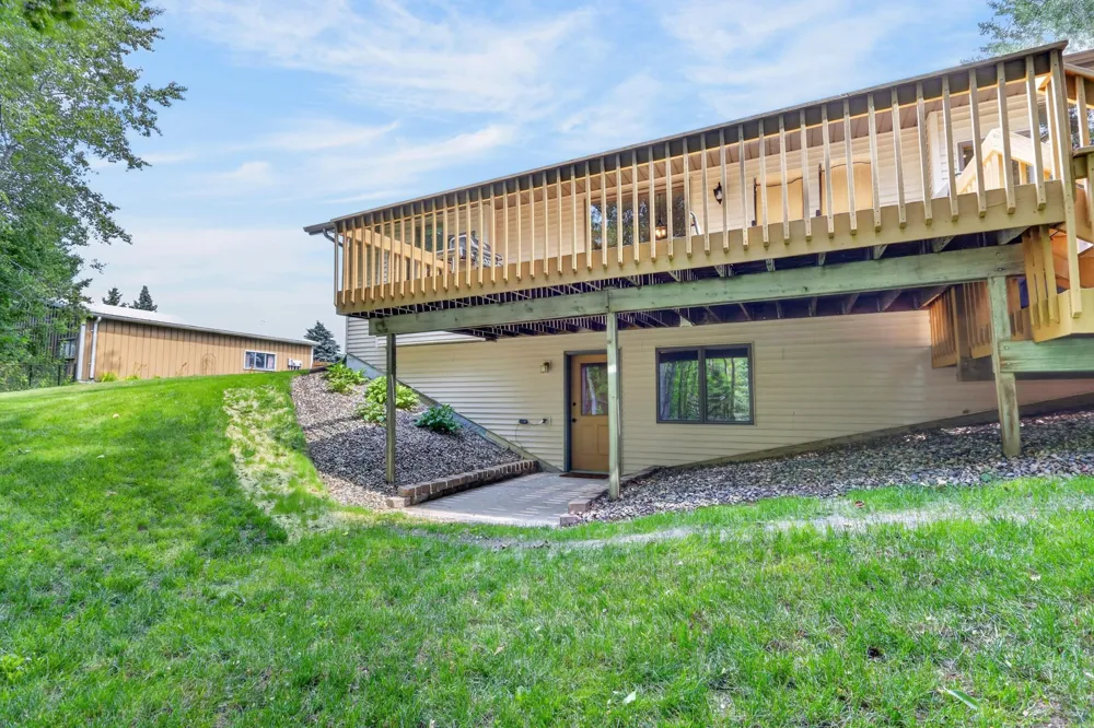 35695 Brookside Lane Cohasset, MN 55721