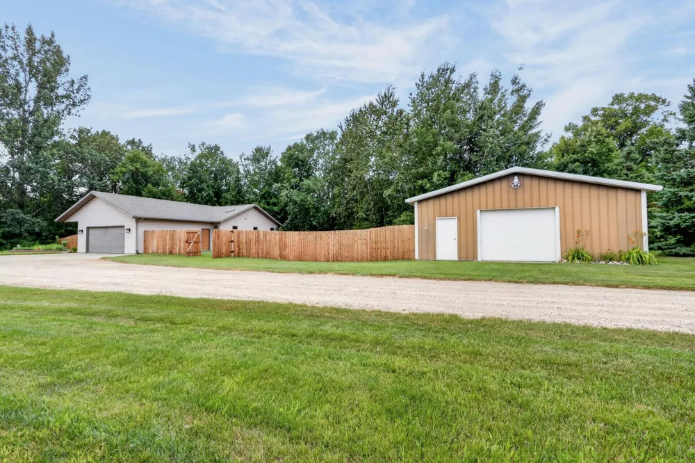 35695 Brookside Lane Cohasset, MN 55721