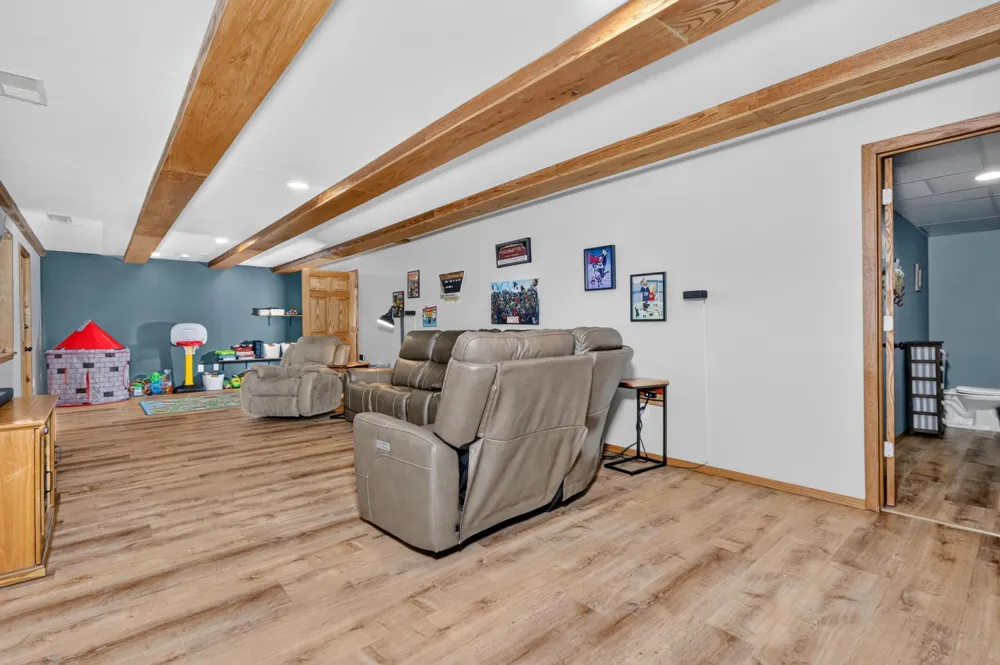 35695 Brookside Lane Cohasset, MN 55721