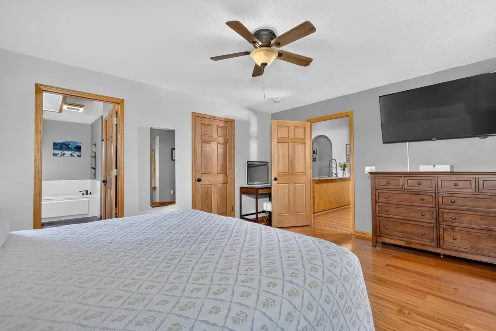35695 Brookside Lane Cohasset, MN 55721