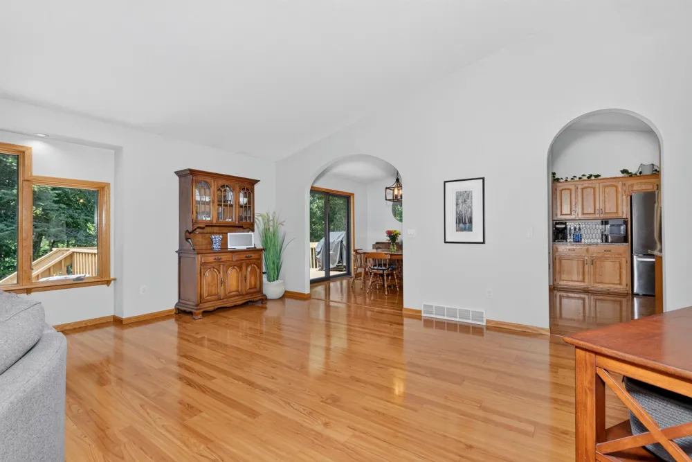 35695 Brookside Lane Cohasset, MN 55721