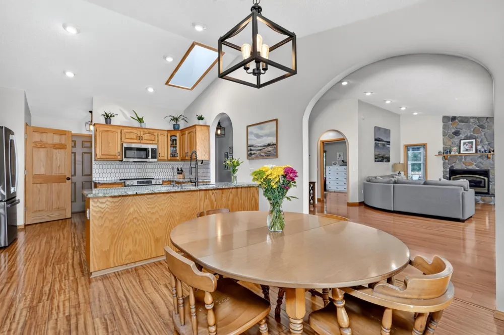 35695 Brookside Lane Cohasset, MN 55721