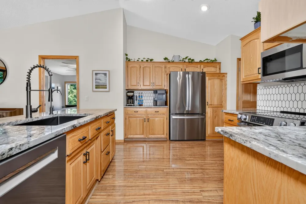 35695 Brookside Lane Cohasset, MN 55721