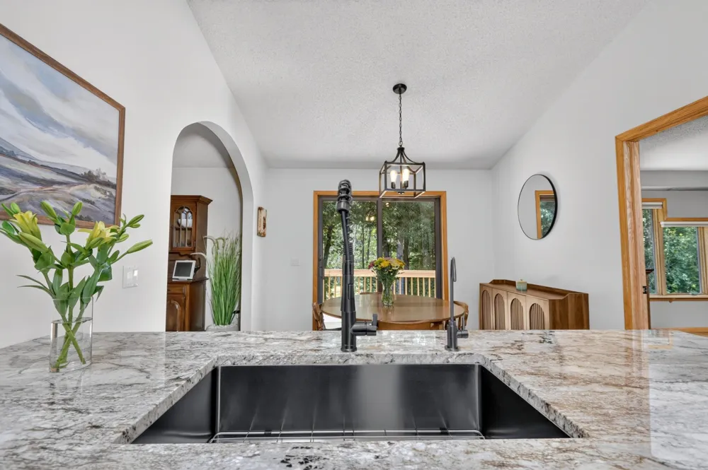 35695 Brookside Lane Cohasset, MN 55721