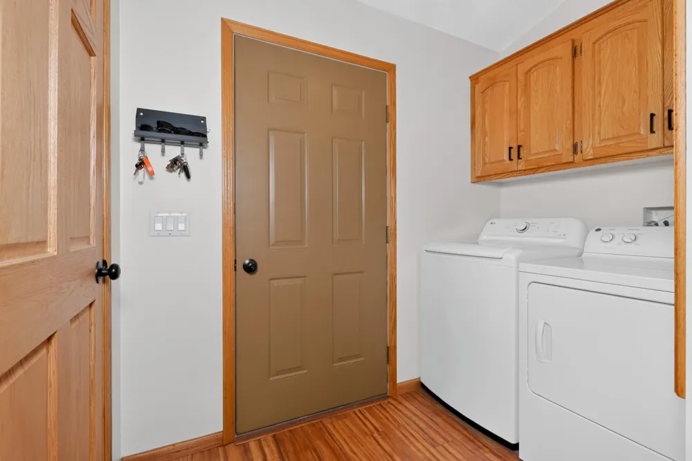 35695 Brookside Lane Cohasset, MN 55721