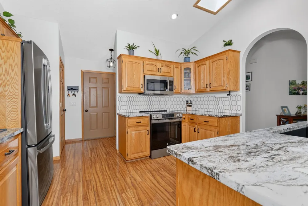 35695 Brookside Lane Cohasset, MN 55721