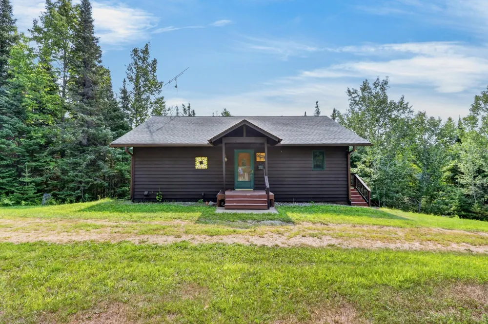 39343 Cedar Heights Road Bigfork, MN 56628