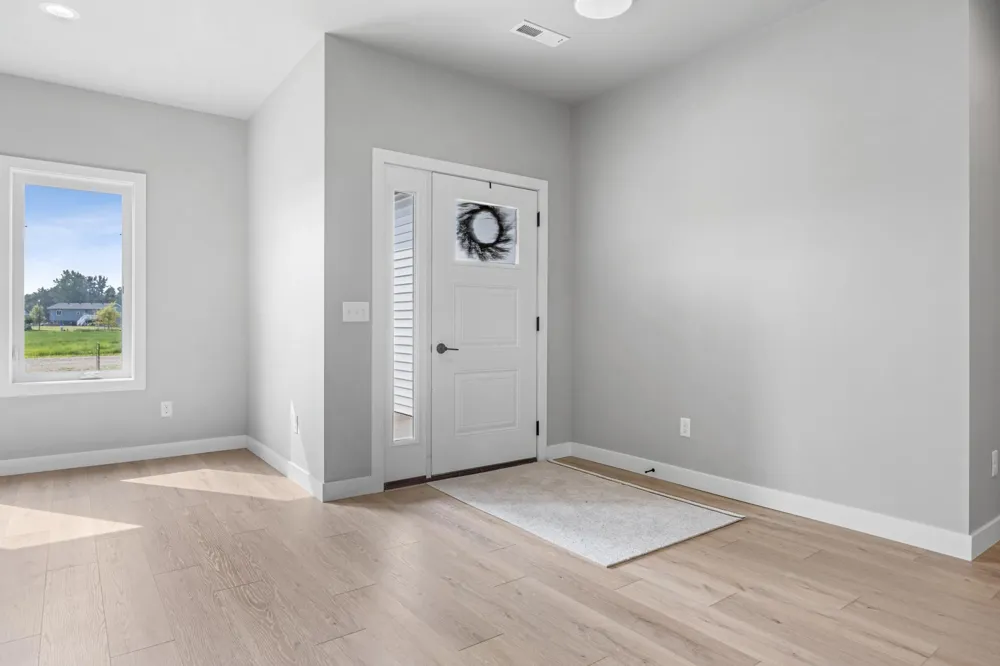 106 Pine Drive Hankinson, ND 58041