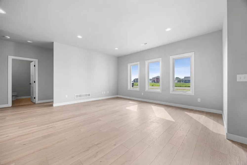 106 Pine Drive Hankinson, ND 58041