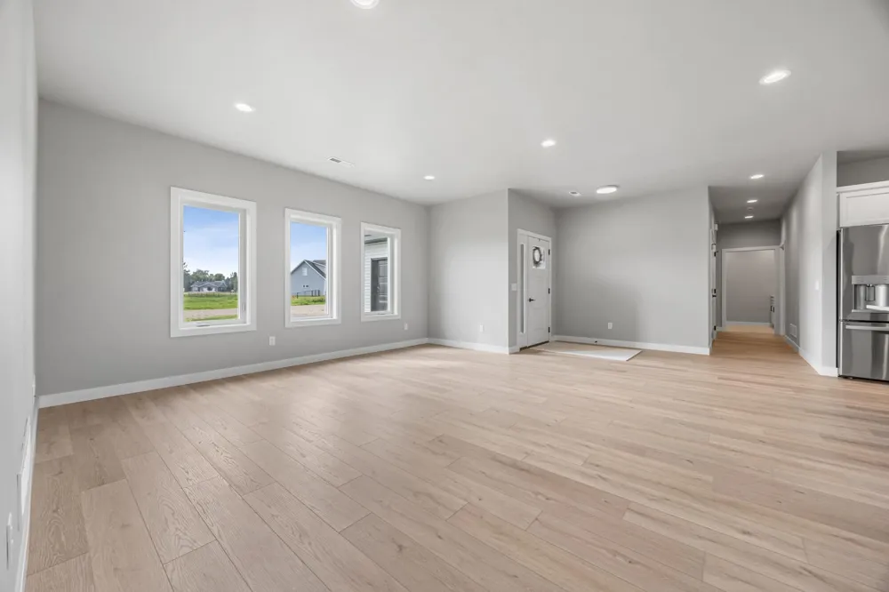 106 Pine Drive Hankinson, ND 58041