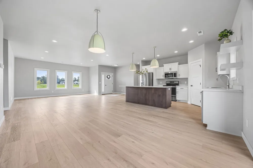 106 Pine Drive Hankinson, ND 58041