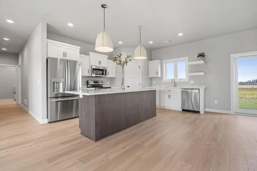 106 Pine Drive Hankinson, ND 58041