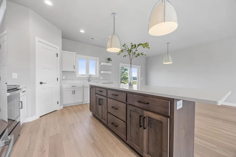 106 Pine Drive Hankinson, ND 58041